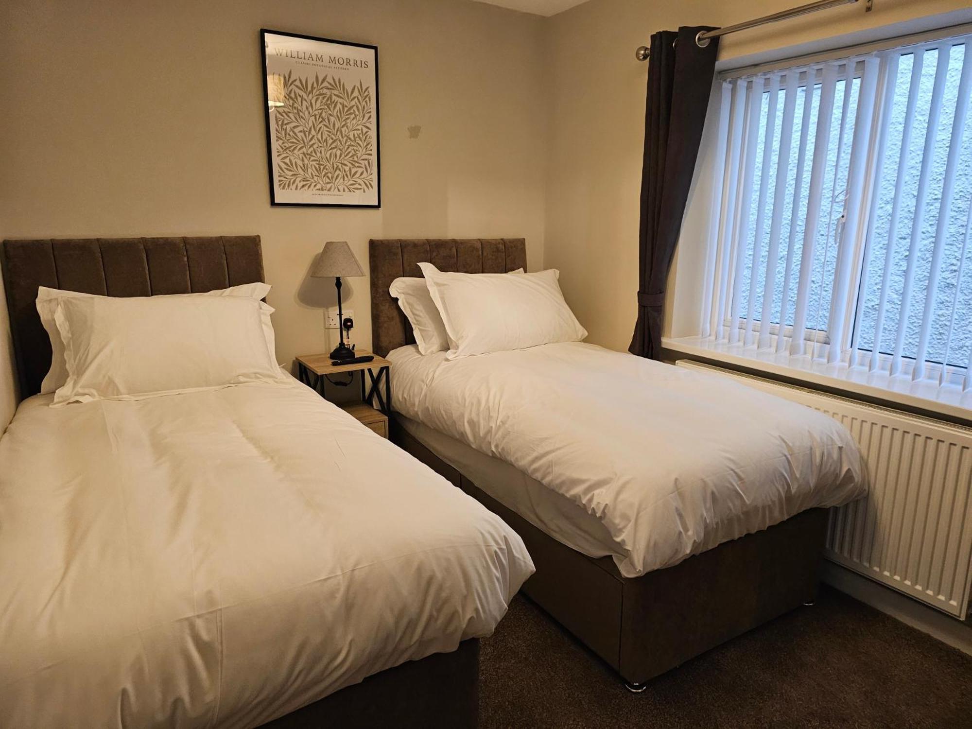 The Ivernia Hotel Скегнесс Экстерьер фото