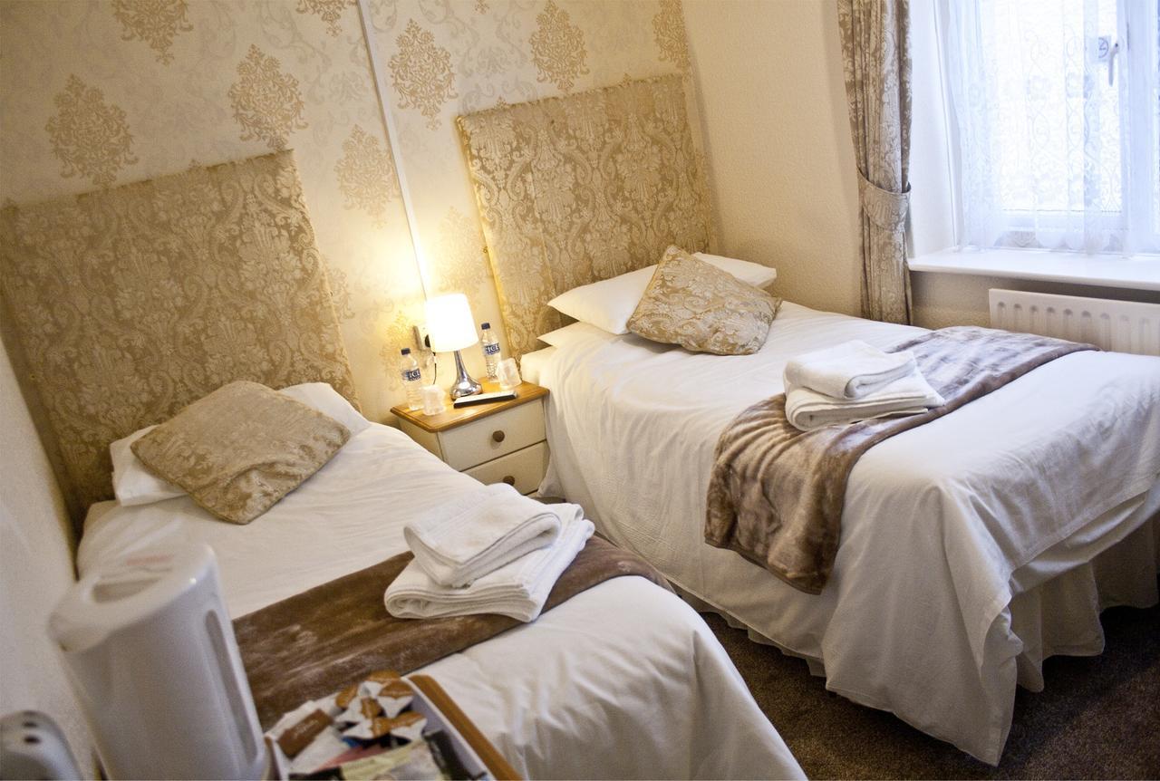 The Ivernia Hotel Скегнесс Экстерьер фото
